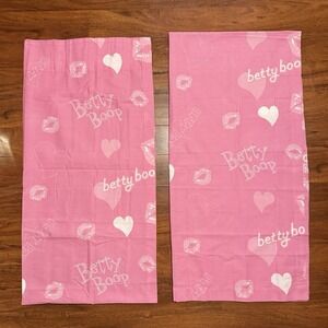 Betty Boop Vintage Lined Window Valance Curtain Set Pink Lips Kisses 40x80